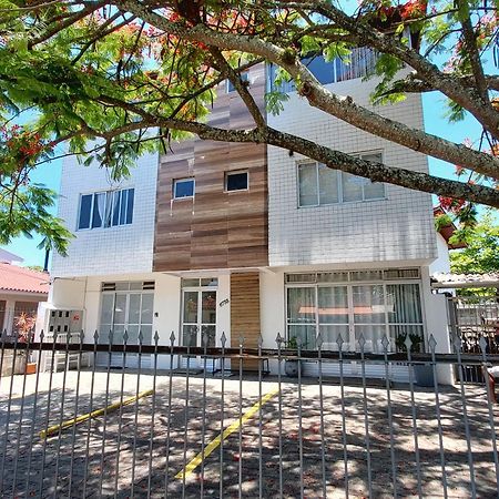 Apto 2 Quartos Com Ar A 200M Da Praia Florianópolis 외부 사진